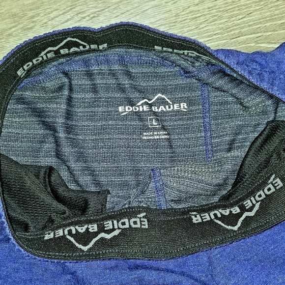 Eddie Bauer Shorts - Picture 3 of 3